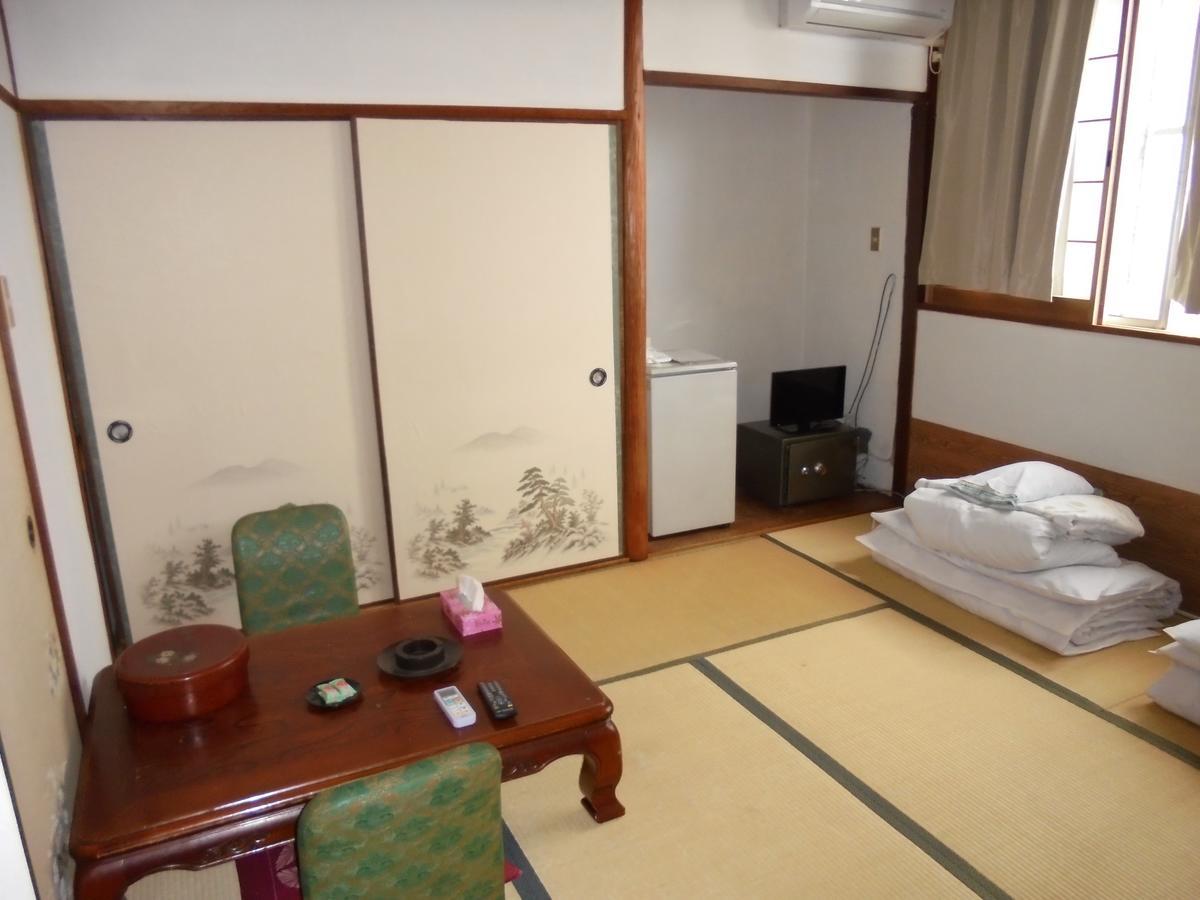 Yoshino Ryokan Ōsaka Exterior foto